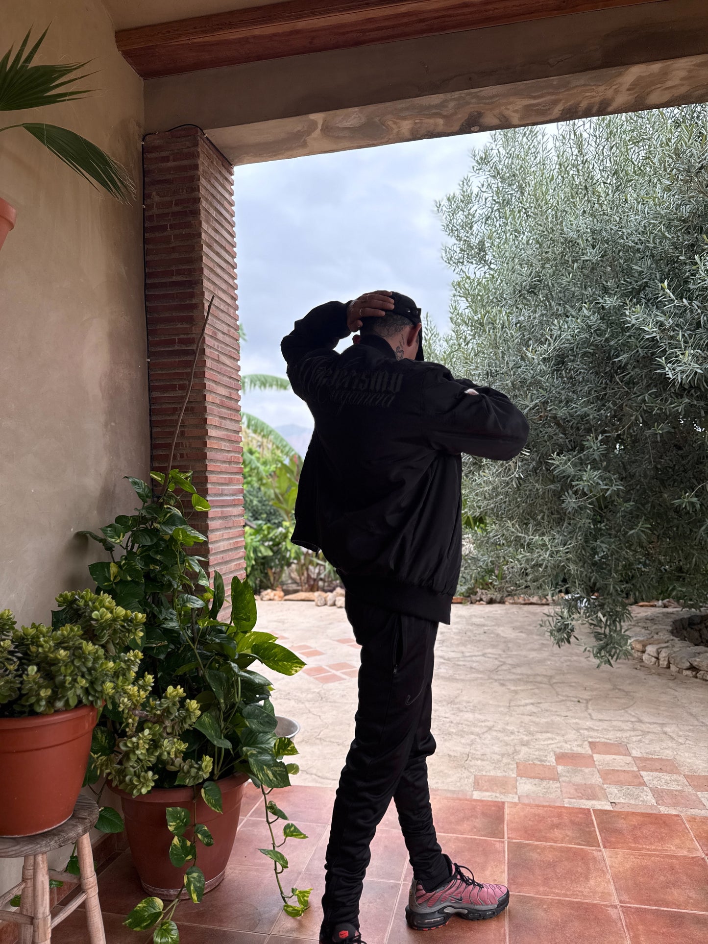 PRE-ORDER CHAQUETA BOMBER MACARRISMO Y ELEGANCIA // DROP #2