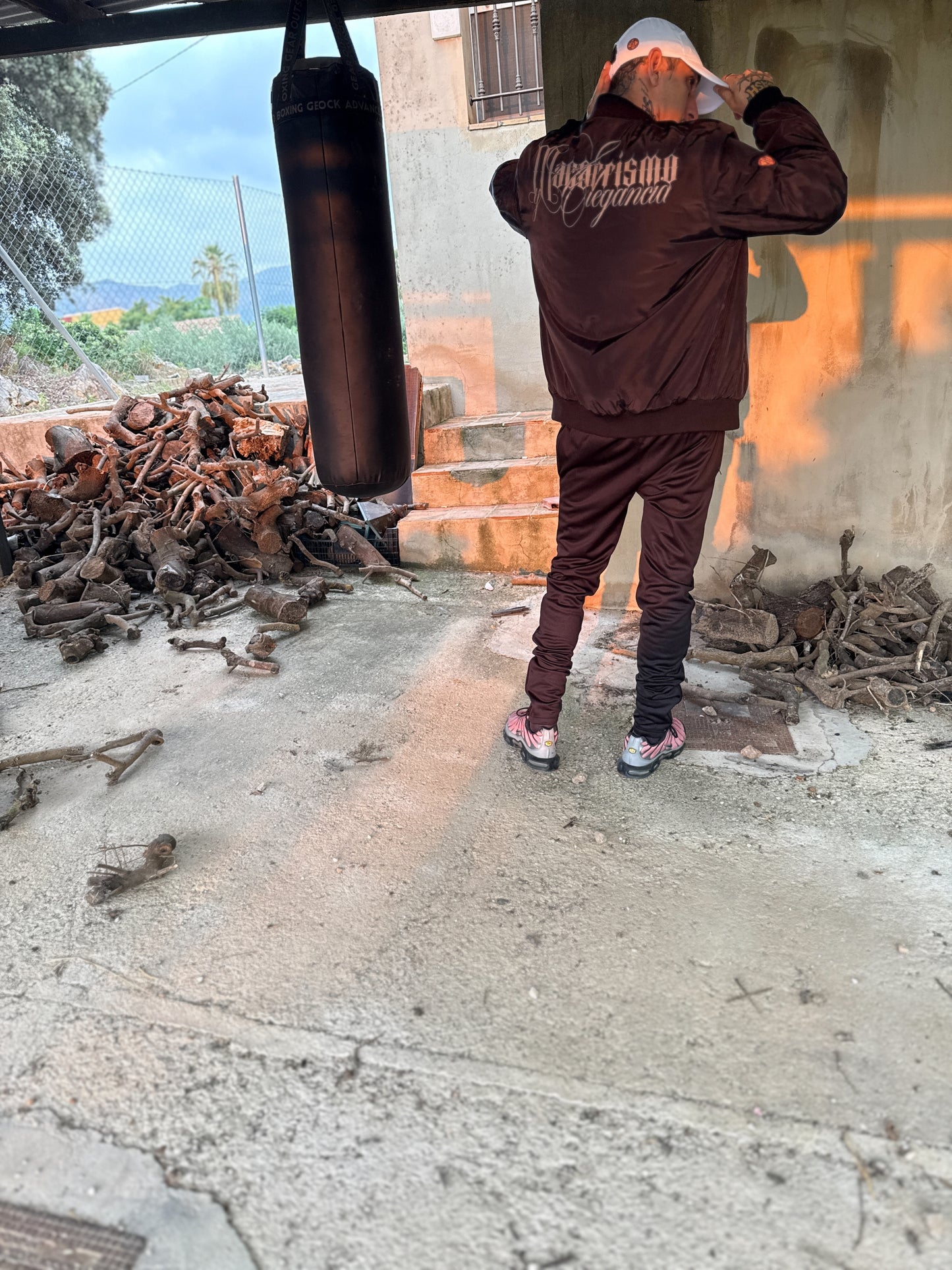 PRE-ORDER CHAQUETA BOMBER MACARRISMO Y ELEGANCIA // DROP #2