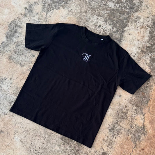 PRE-ORDER CAMISETA OVERSIZE NEGRA/BLANCA MACARRISMO Y ELEGANCIA DROP #1